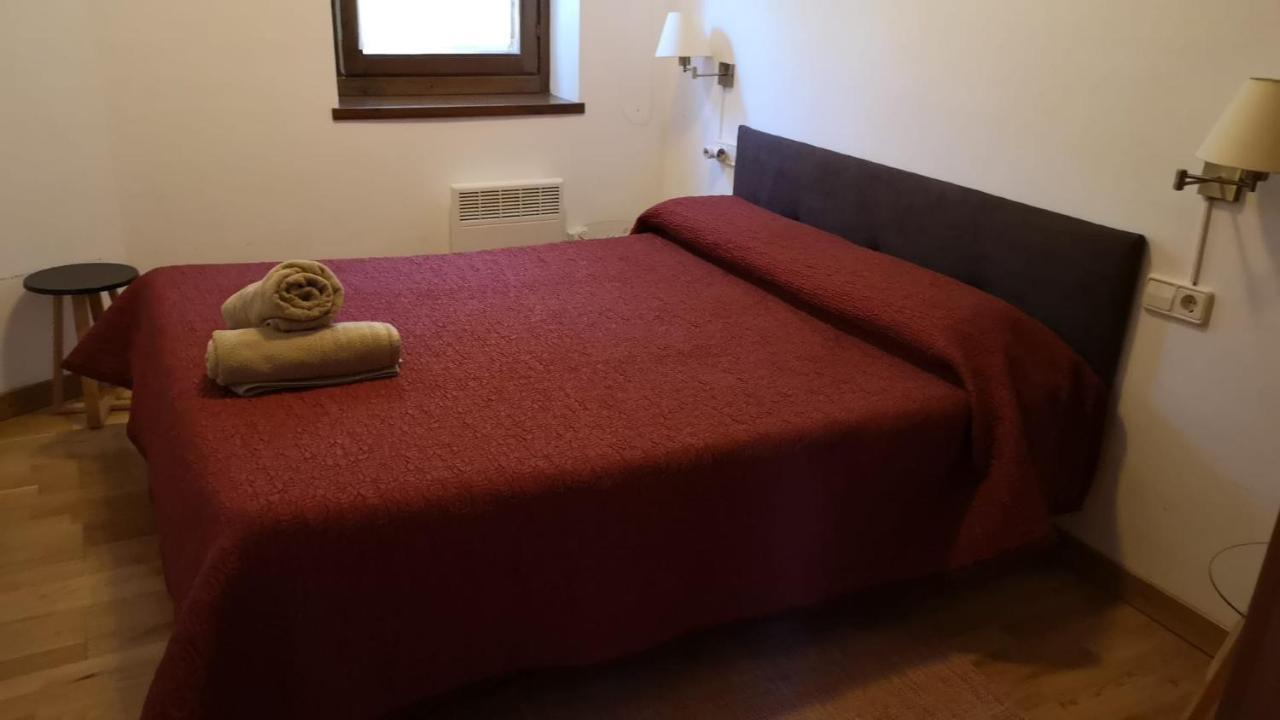 Apartament De La Lali Roní 外观 照片